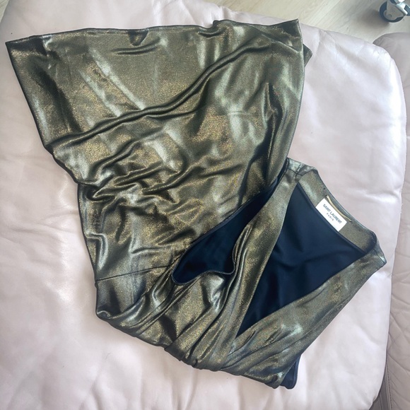 SAINT LAURENT
Jersey Twist Front Sleeveless Dress - size 36. - small - gold - Picture 12 of 16